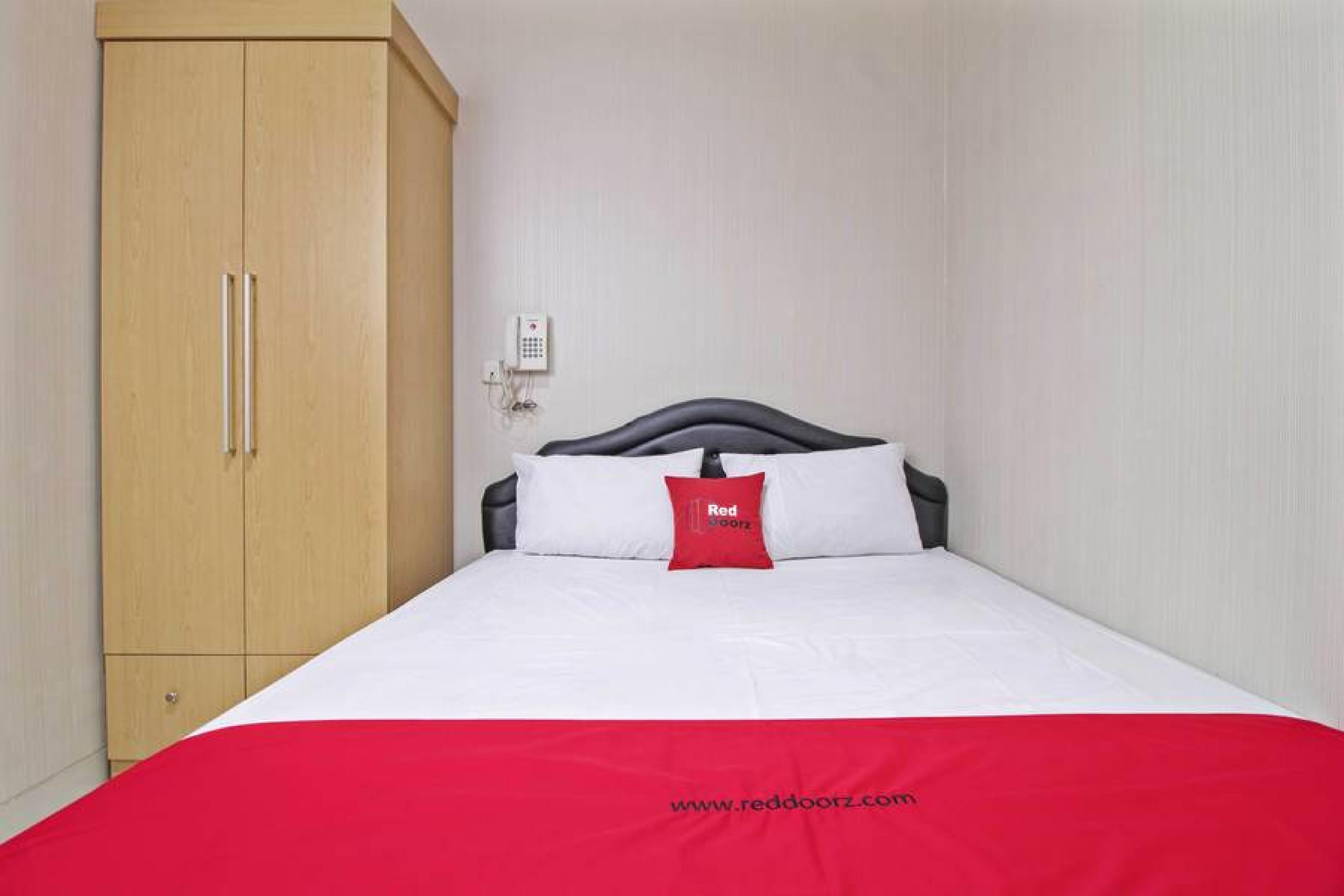 เรดดอร์ซ แอท มังกา เบซาร์ 2 Hotel จาการ์ตา ภายนอก รูปภาพ